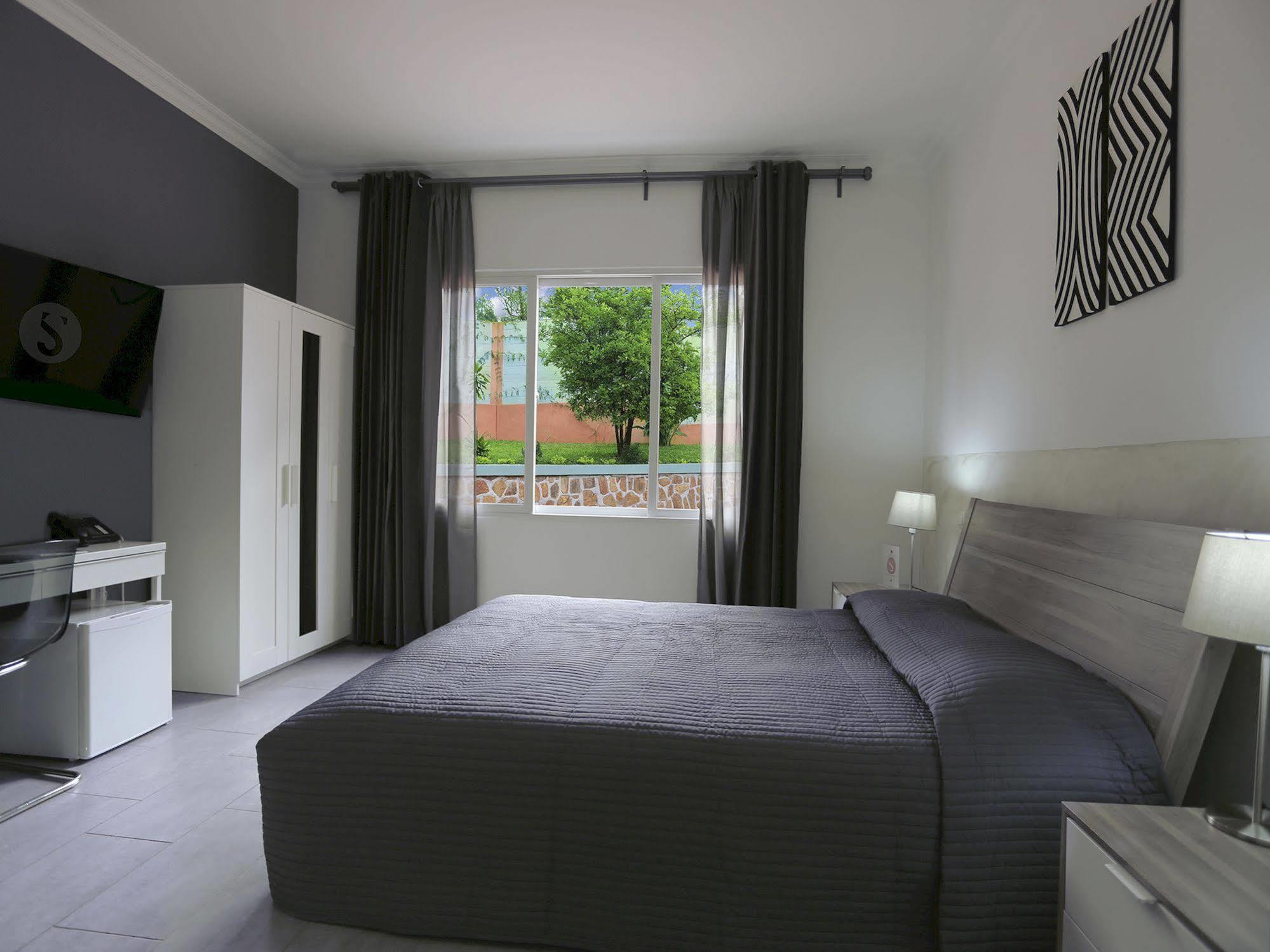 5 Swiss Hotel Kigali Exterior photo